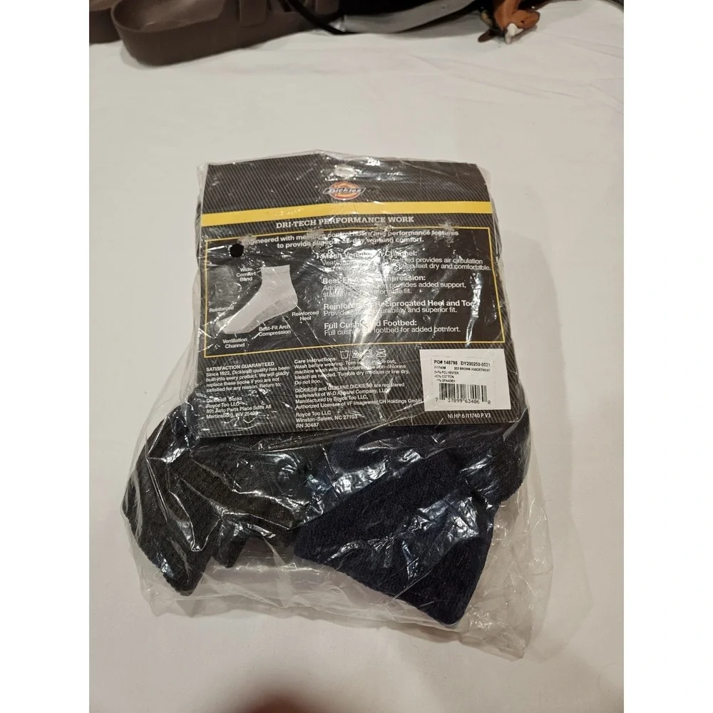 New Dickies Dri-Tech Performance Work Socks 5 Pair Men's Shoe Size 5-9 Brown...